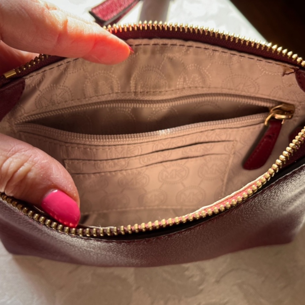 Michael Kors Dark Red Crossbody Bag with secure closure and lots of compartments - Picture 9 of 14